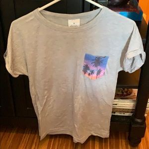 Gray Tee Shirt With Beach/Palm Trees On Pocket